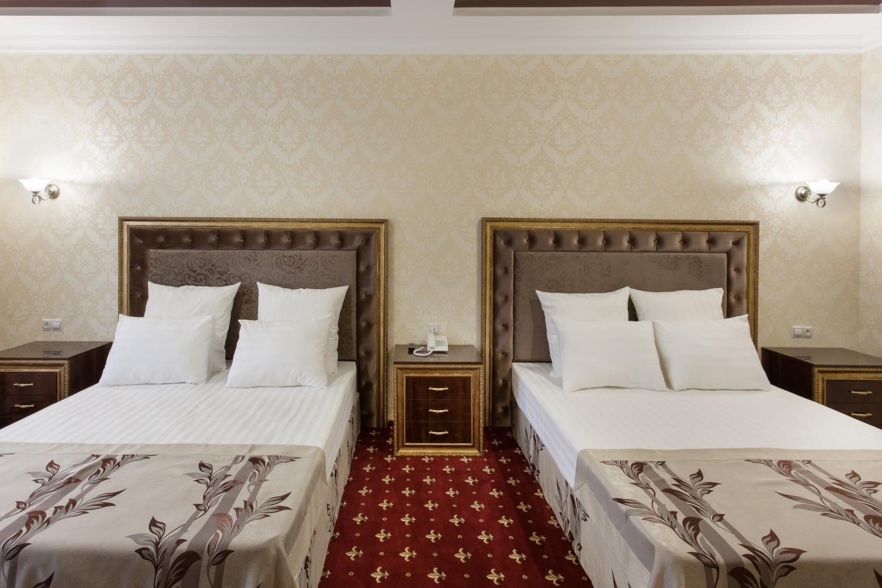 Mask Business Hotel Pyatigorsk Ngoại thất bức ảnh