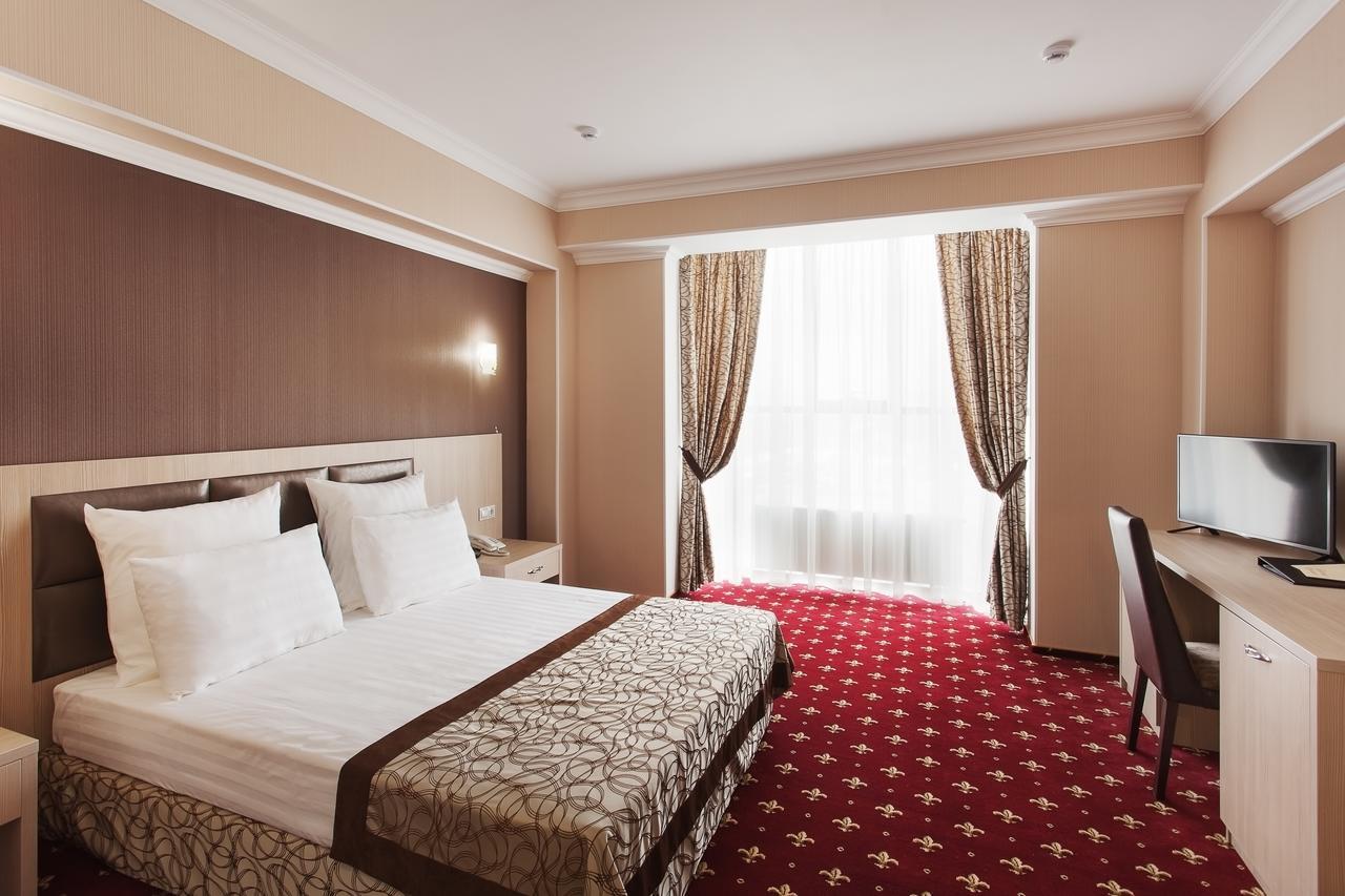 Mask Business Hotel Pyatigorsk Ngoại thất bức ảnh