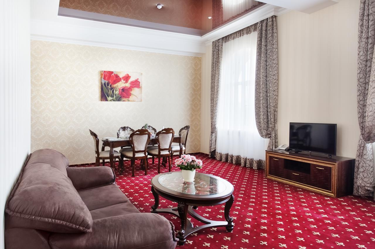 Mask Business Hotel Pyatigorsk Ngoại thất bức ảnh