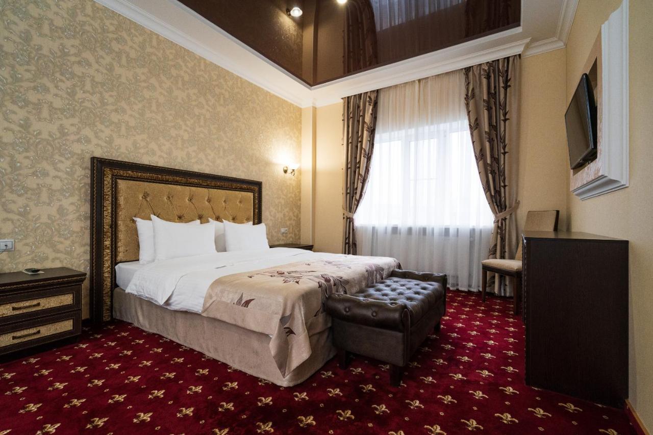 Mask Business Hotel Pyatigorsk Ngoại thất bức ảnh