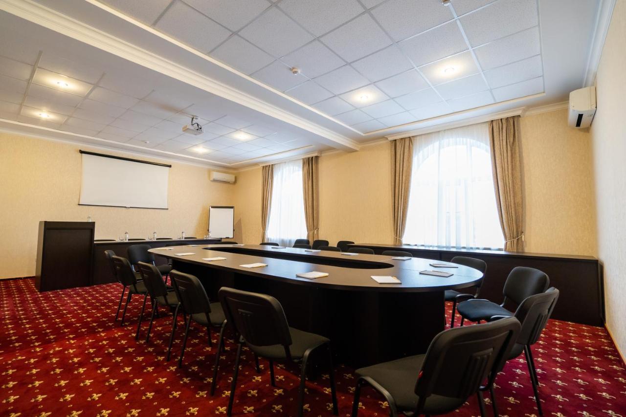 Mask Business Hotel Pyatigorsk Ngoại thất bức ảnh